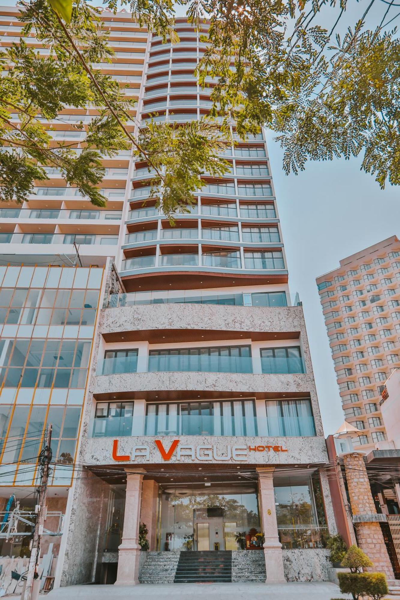 La Vague Hotel Nha Trang Exterior photo